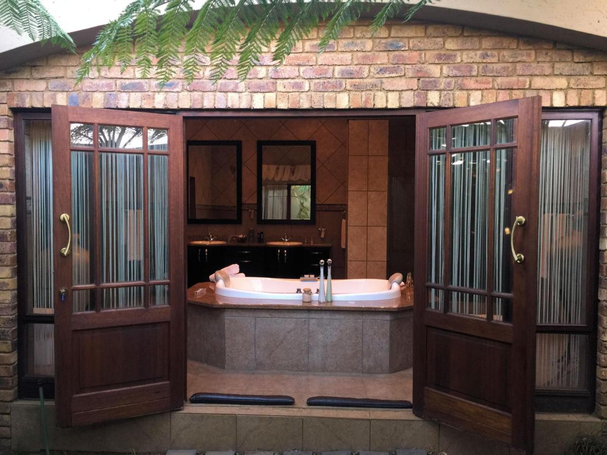 Witwater Guest House & Spa Kempton Park Exterior foto